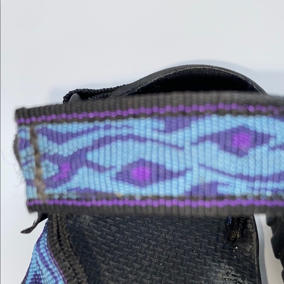 Teva Ladies Sandals Blue and Purple Size 7 - Picture 4 of 16